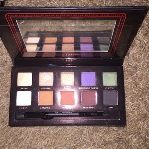 Anastasia x Amrezy Eyeshadow Palette